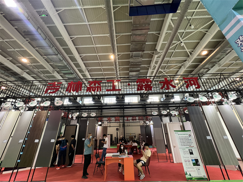 露水河板材參展東北（長春）第26屆建筑裝飾及材料博覽會(huì)圓滿成功